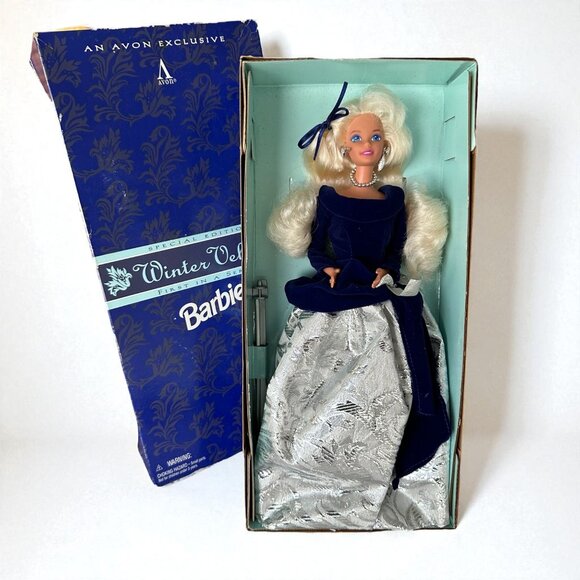 MATTEL 1995 Winter Velvet Avon Exclusive Barbie Blonde Doll NEW NIB - Picture 1 of 6